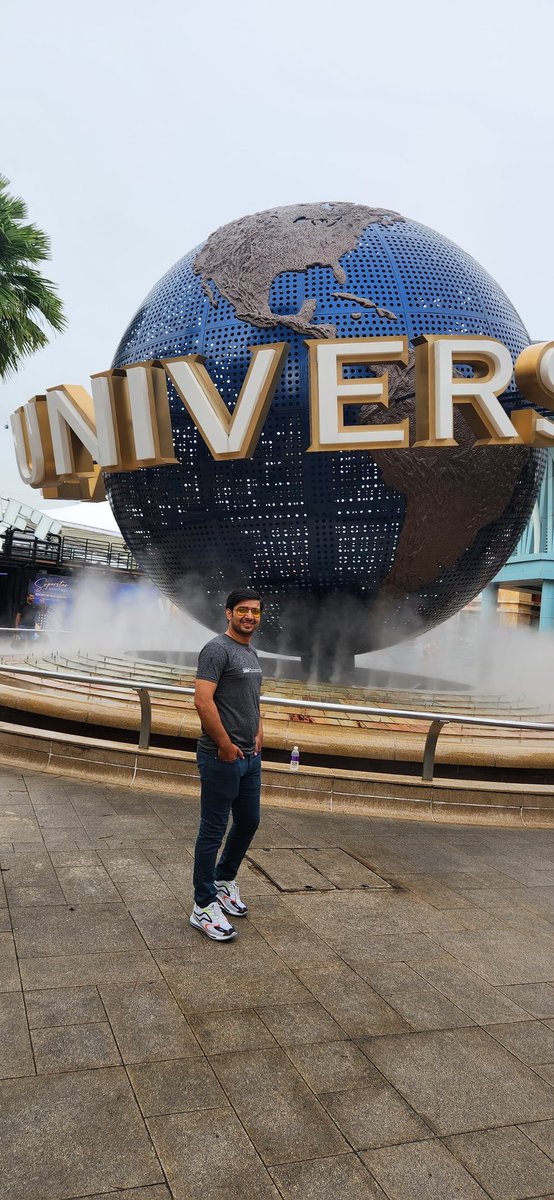 KumarJi_Mr's tweet photo. Sentosa: Universal Studio Singapore 🇸🇬 https://t.co/u4bLUVel4h