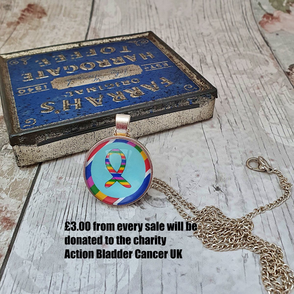 martisanne's tweet photo. Cancer ribbon pendant, cancer necklace, survivor gift, cancer hope, breast cervical colon ovarian cancer, awareness, support, LGBTQ https://t.co/pxCOLPqEyw #Etsy #Shopsmall #Handmade #SMILEtt23 #SupportGift https://t.co/5bVlAkcIxp