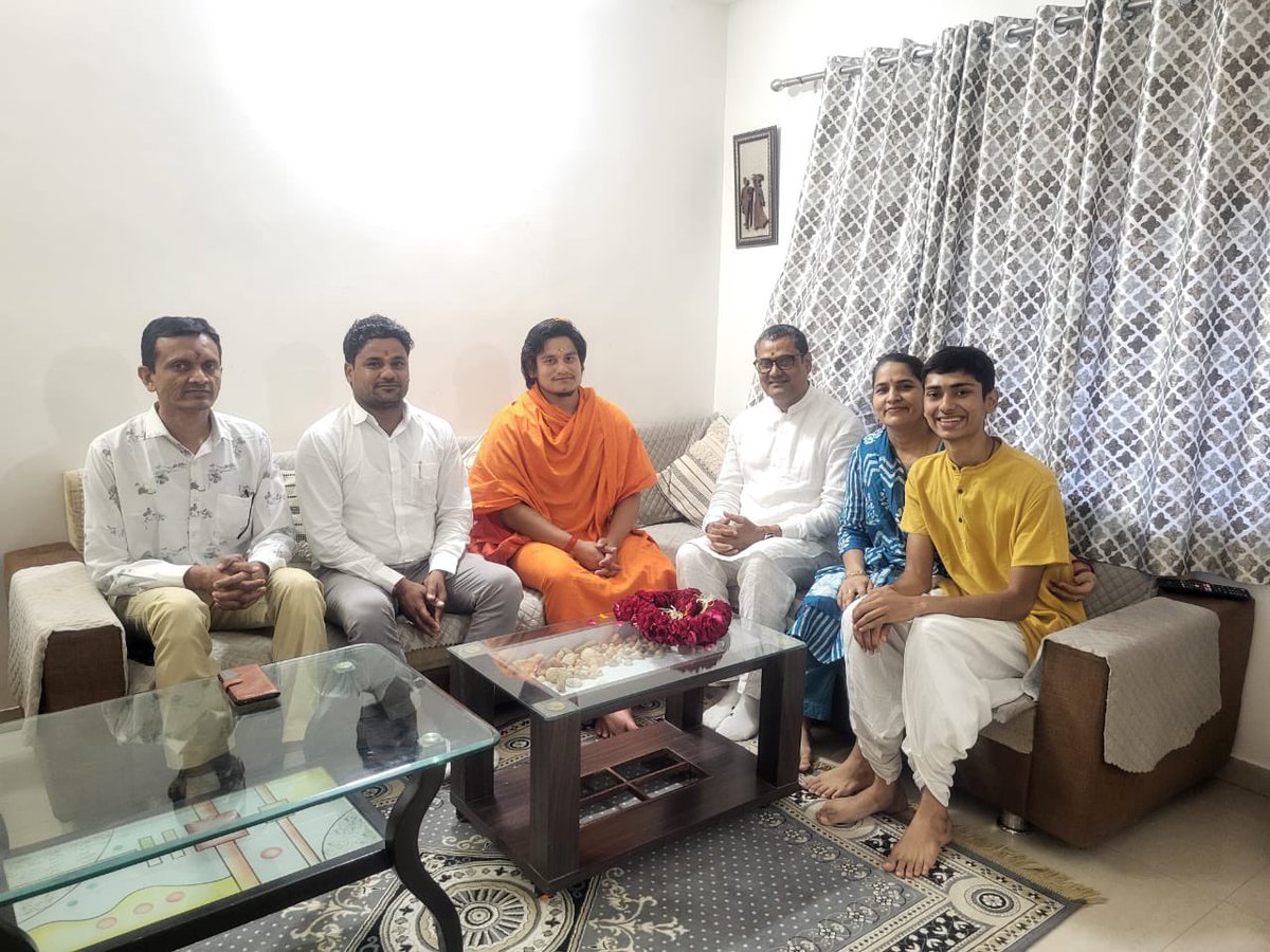 🕉️ युवा भारत के आगामी प्रवास के प्रथम चरण में अहमदाबाद , गुजरात में आगमन