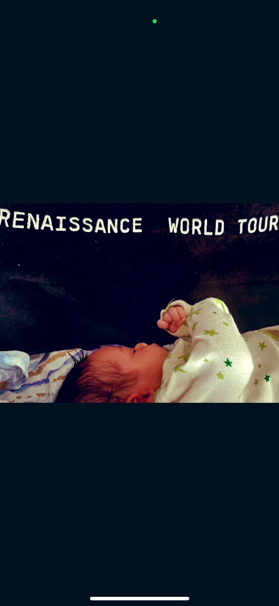 I have a secret I’ve been holding close to my heart.…. 3 weeks ago, I faced my deepest fears, met my bravest self and in the end, after 35hrs of labor (including 4hrs of pushing - epidural free!) I was finally able to meet the greatest love of my life!!!

#tourbaby #rwt
