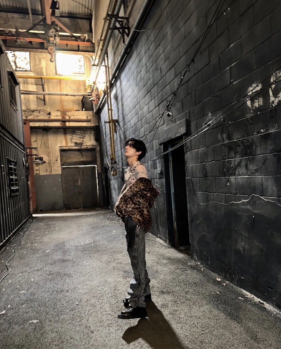 simjakethinker's tweet image. oh jake is crazy for this one 😵‍💫

#enhypen_jake #ENHYPEN #엔하이픈 #JAKE #제이크 #ENGENE #엔진