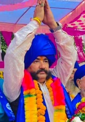 NemsinghFauzdar's tweet photo. आपके सहयोग और आशीर्वाद से आज रिकॉर्ड मतदान नगर विधानसभा में हुआ है, उम्मीद है परिणाम भी रिकॉर्डतोड ही आएँगे।
मुझे प्रत्यक्ष-अप्रत्यक्ष रूप से वोट व सपोर्ट करने वाले प्रत्येक व्यक्ति का धन्यवाद अदा करता हूँ, आप सबकी मेहनत व्यर्थ नही जाएगी, जहाँ जरूरत पडेगी वहाँ हमेशा खडा मिलुँगा🙏 https://t.co/nNJvo2t501