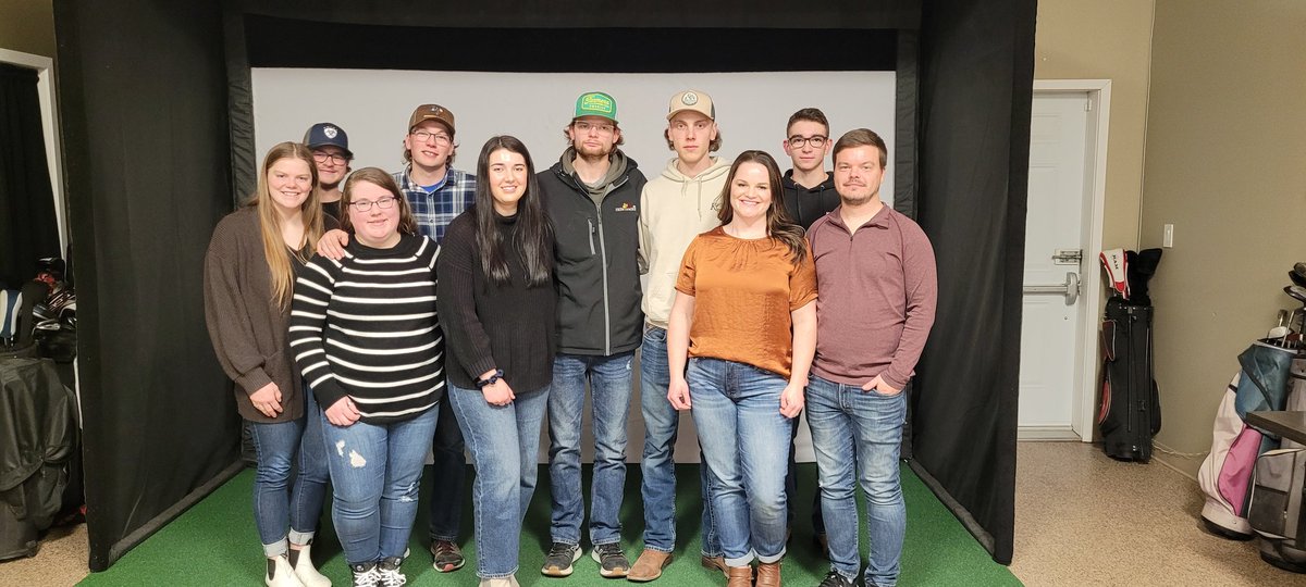 KBIprocessing's tweet image. Had a great time at our Christmas party last night. Huge thank you to the Back 9 in Redvers. Highly recommend it for anyone looking for a group venu. The service was excellent.