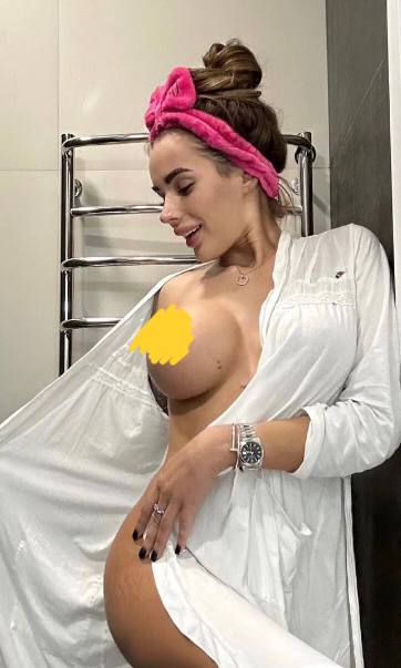 SslowWay's tweet photo. I want to have fun

@DrewHen32915442 @DerferJ @S2nningBabes @Teicu6 @TheWaringWomen @I_luv_reds @sexygirldeh @SBitchly @swingingfun30 @MysterieBoy @HottestHunnies @Entertermant00 

#FitnessModel #onlyfansgirl #fanslygirl #fansly #onlyfans #хтивка https://t.co/EzegWEsV5P