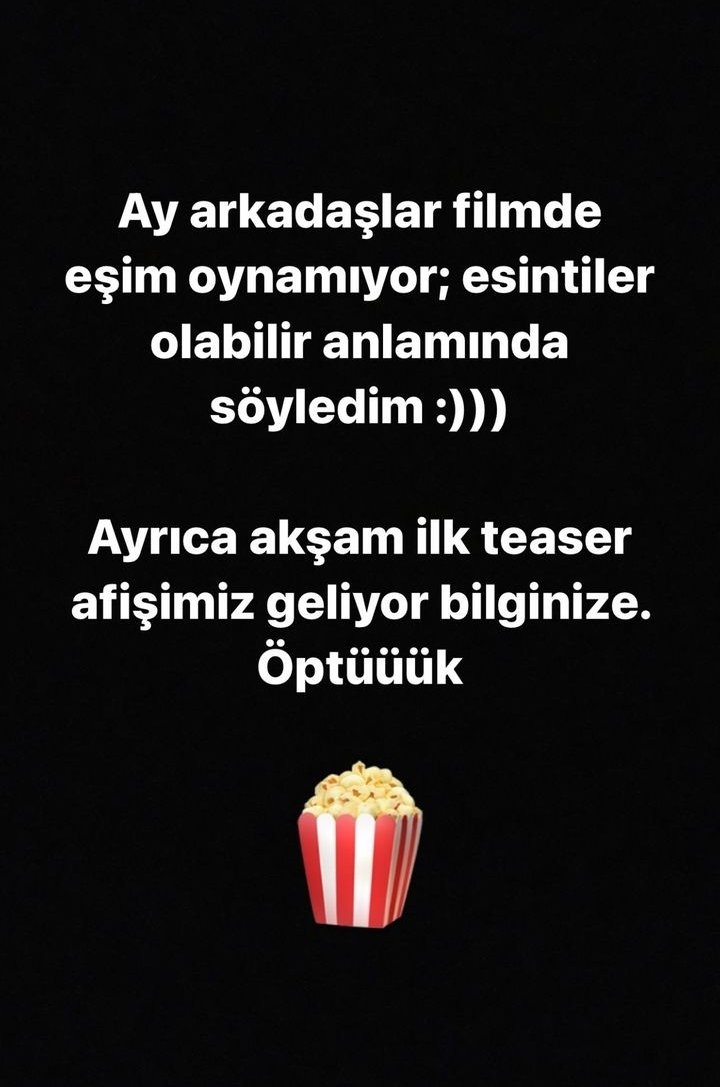 Gupse çıkan söylentileri yalanlamış ne yalan söyleyeyim bir an gerçekten inanmıştım :)
#BarışArduç #GupseÖzay