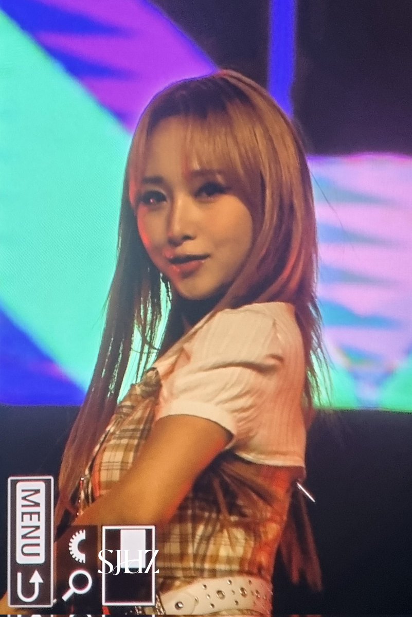 soju_hanzan's tweet photo. 231125 영동 청소년 드림콘서트 
쥬리 Preview #1

#로켓펀치 #RocketPunch #쥬리
@RocketPunch @RocketPunchJP https://t.co/RjooRhIc8g