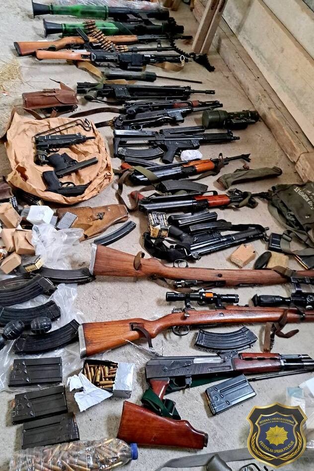 SerbEagleAI's tweet photo. 🚨 BREAKING: While we are waiting for the 🇧🇦#Bosnia and Herzegovina Defense Minister Zukan #Helez to confirm his notorious claims about military camps in Republika Srpska with his so-called photographs, Muslim Bosniak Ensar Bajramović was arrested in #Mostar, whose house is located near the Gornji Zalik mosque.
He was arrested for possessing a huge amount of weapons that you can see in the photos. You will not read this news in the Western mainstream media nor will some EU parliamentarian follow up with his wits and warnings. This news is practically hidden and minimized, but the real question is: How many more such illegal weapon warehouses are there in the Muslim majority parts of Bosnia and Herzegovina?
Of course, the Minister of Defense does not have an answer to this question, nor will he have one. At the same time he is hiding an info about how many of Radical islamic settlements and "parajemats" are there in #Bosnia and Herzegovina. Today even the Intelligence-Security Agency of Bosnia and Herzegovina denies minister Helez’s claims and gave statement that here are no camps or any kind of #Russian paramilitary formations in BiH
Such dangerous insinuations that he gives without a concrete evidence led to unnecessary conflicts in the 90s. Similarly, already in March of 1991, the Muslim terrorist organizations "Patriotic League" and "Bosniae Green Berets" began their activities and preparations for war, while pointing fingers and stigmatizing the Serbs.