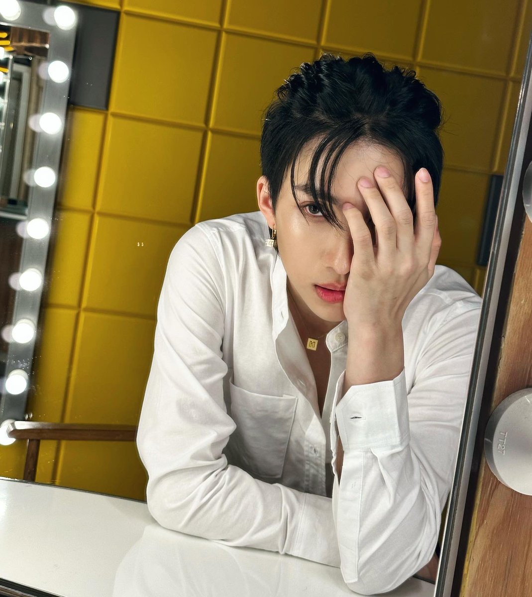 Noeul_lee6's tweet photo. บอกพี่เป็นเสือ เคยเป็นเหยื่อพี่แล้วหรอ 🐯 #BoNoh #MagentaBoy #Noeulnuttarat https://t.co/0n2sJ814uW