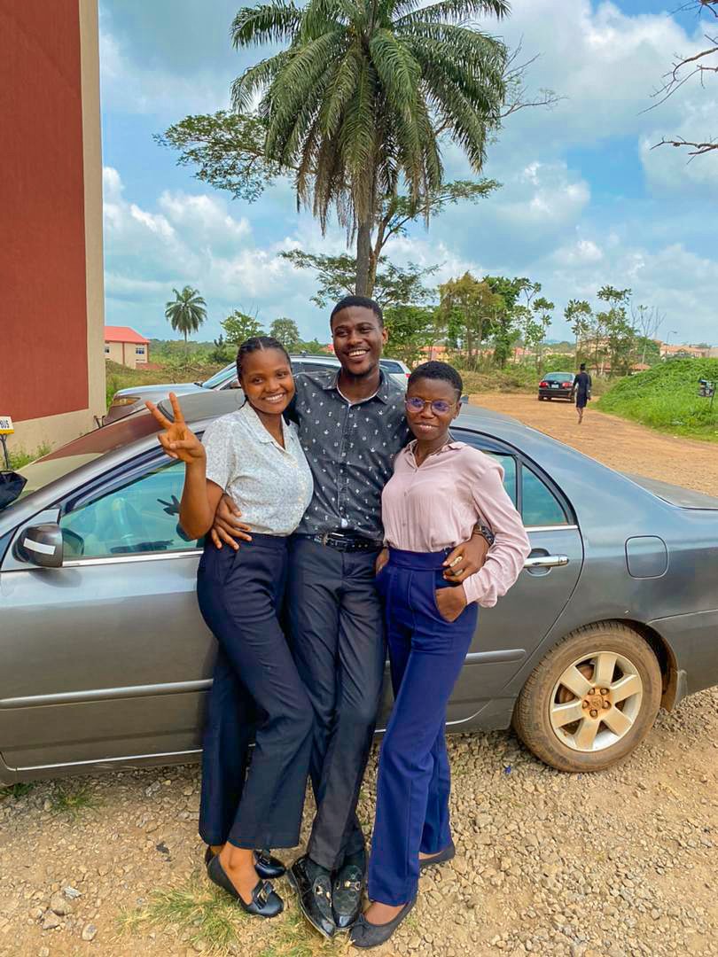 KenzeDaniel16's tweet image. Had My Seminar Defense ✅️
I Have The Best Of Friends 🥰🥰
#ClassInvicta
#TheBeginningOfTheEnd
#LastDaysInFUTA
