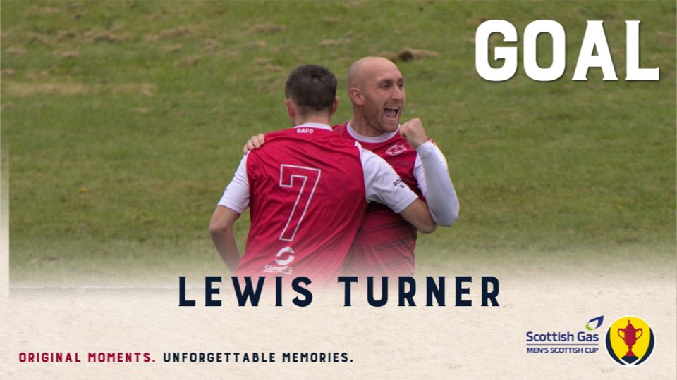 BroxburnAthFC's tweet image. 118’ - GOALLL!!! A terrific free kick from Lewis caught the keeper sleeping! 2-1 Brox!!