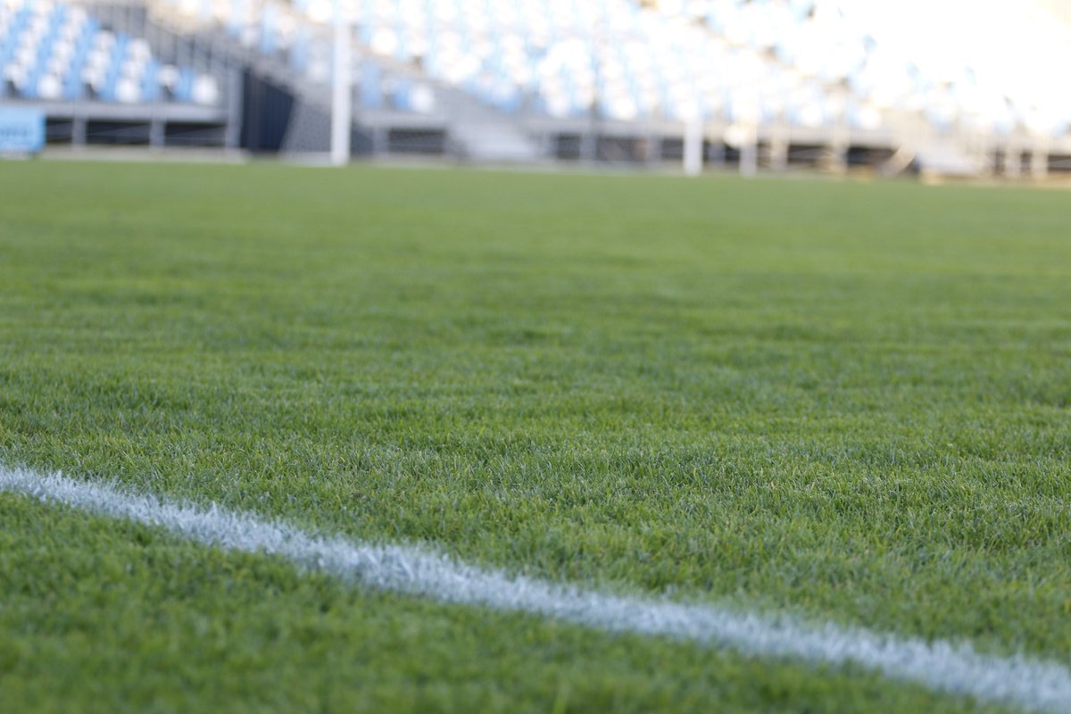 ToursFC's tweet photo. [⏳ #TOURSUSC] 

Le stade de la Vallée du Cher n’attend plus que vous 👊

#National3 | #ToursFC | #TousCielEtNoir 🔵⚫️ https://t.co/05YqNvfPV3