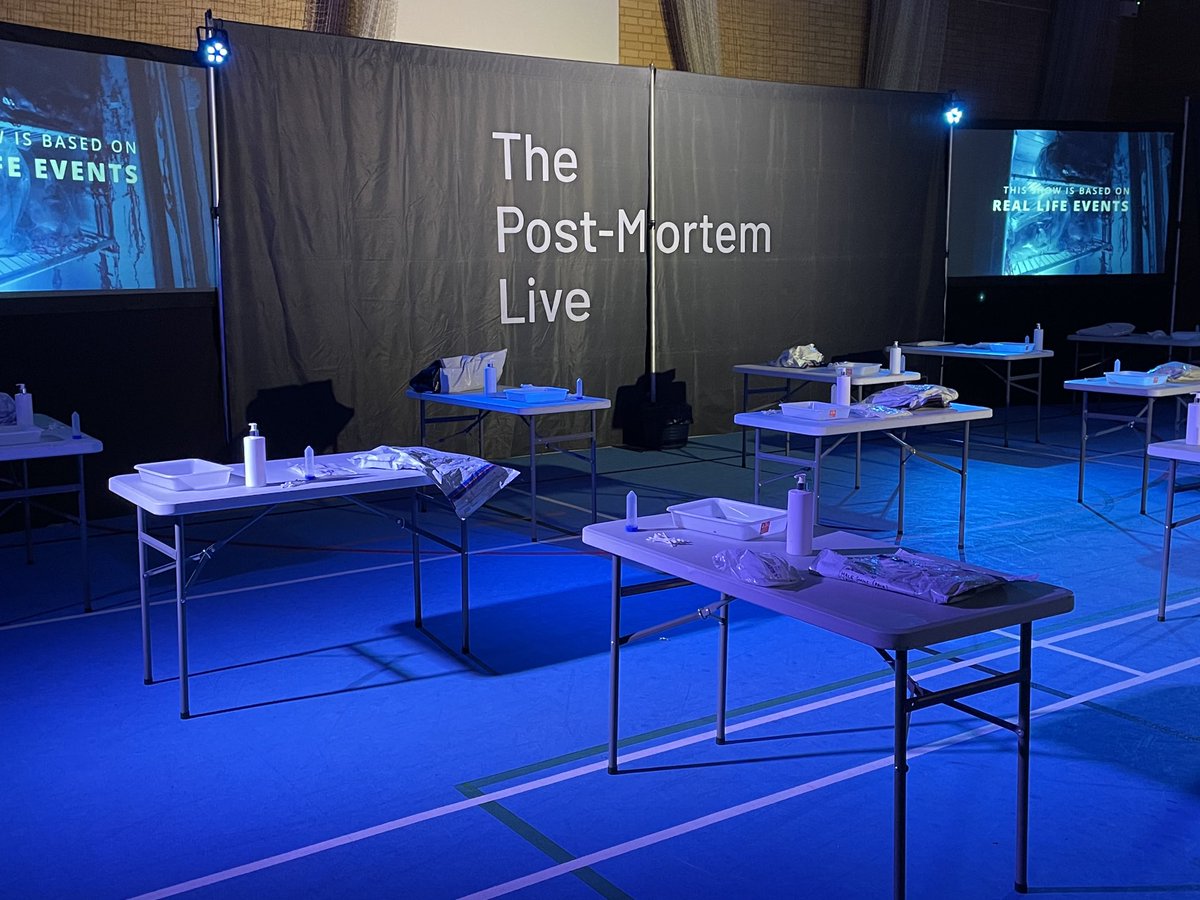 HymersHead's tweet image. So much learning and fun taking place today @Hymers_College. 🏉🏑 fixtures in the sunshine with friends and a live autopsy for aspirant medics. #learningthroughfun