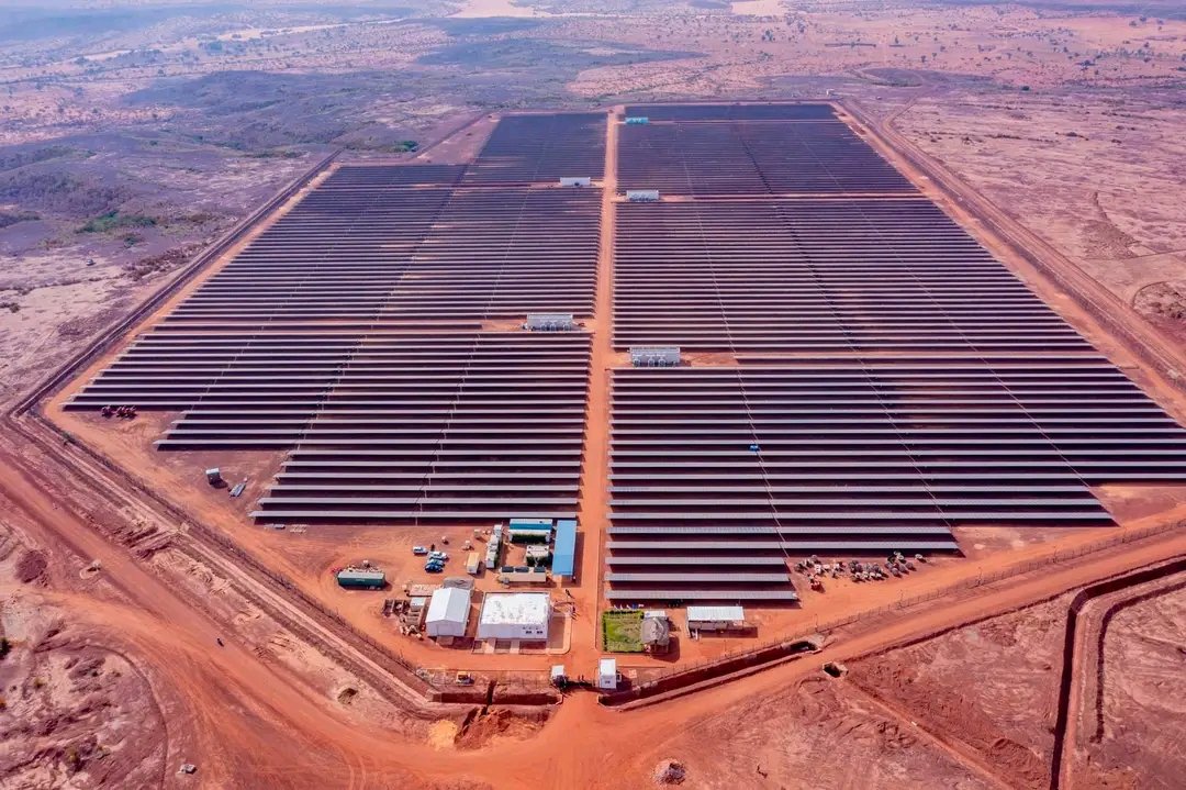 🔴Arrêt sur image
La centre solaire de 30MW de Gorou BANDA.

CP: 44 Feeling's Production