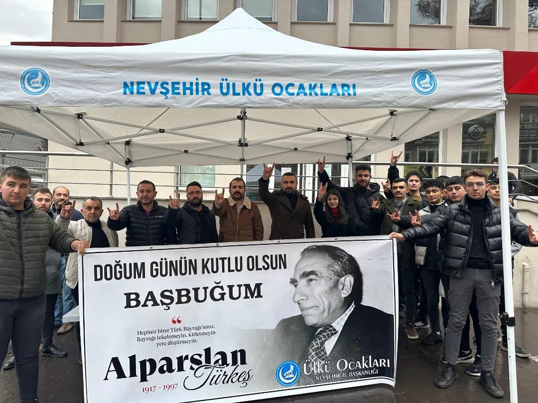 Doğum Günün Kutlu Olsun Başbuğ'um!
Ülkü Ocakları Eğitim ve Kültür Vakfı Nevşehir İl Başkanlığı olarak Başbuğ'umuzun 106. Doğum Gününde Başbuğ'umuz ve tüm şehitlerimizin ruhuna vatandaşlarımıza lokma ikramında bulunduk.
<a href="/ayyildirim1/">Ahmet Yiğit Yıldırım</a> 
<a href="/musasevik50/">Musa Şevik</a>