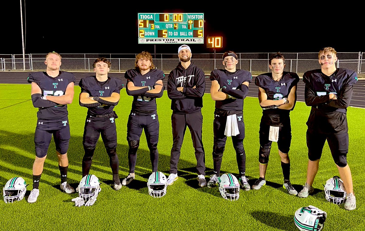 BBBurruss's tweet photo. Our ‘22 run ended yesterday.
I couldn’t be more proud of these kids and their accomplishments in year 1 of a new staff and system.
Broke so many school stat records.
Won the most games in a season.
First playoff wins.
Round 3 football.
Fate brought us to #TheT
@TiogaAthletics https://t.co/OY0HC4nc0N