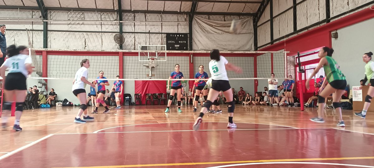 casdcamioneros's tweet photo. 🏐 #Vóley #Juvenil #Superfecha #Dia2
📍Berazategui
✅SUB 18
✏️ Final del Partido
🟩⬜🟩 #Camioneros 2
🟦🟥🟦 #Call 0
1er. Set 25-20
2do. Set 25-17
🛣 #SentimientoVerde 💚 https://t.co/sBi35v5OQa