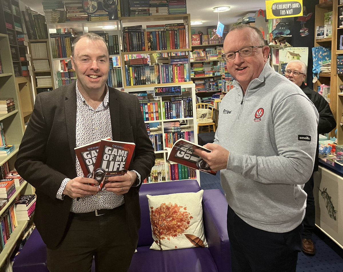 LittleAcornsBks's tweet photo. @malmcmullan @HerobooksD @Doiregaa #GAA sports pundit @malmcmullan with his new book #Derry #GameofMyLife at @LittleAcornsBks for a #Booksigning with @McKaneDJ & #TomHeaneyPhotographer Wonderful turn out. #SignedCopies now available. @HerobooksD 📚 3/4 https://t.co/bPZFlg0FEe