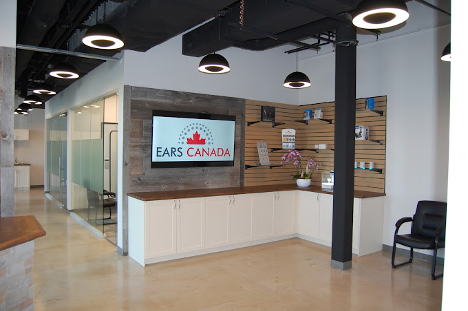 EarsCanada's tweet photo. It's #SmallBusinessSaturday, and we're feeling festive! We invite you to join us to celebrate small businesses. Stop in, take advantage of our special offers, and show your love for small business owners who help our communities! Contact www.earscanada or phone 905-682-EARS https://t.co/U8Mmv8Vxus