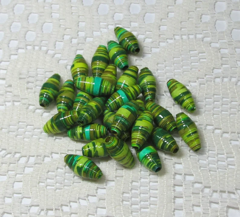 paperbeadboutiq's tweet image. Paper Beads, Loose Handmade, Hand Colored, Jewelry Making Supplies, Craft Supplies, Shades of Green thepaperbeadboutique.etsy.com/listing/159509…
#handcoloredpaperbeads #jewelrycomponents #handcraftedpaperbeads #handmadesupplies #jewelrymakingsupplies #paperbeadsupplies