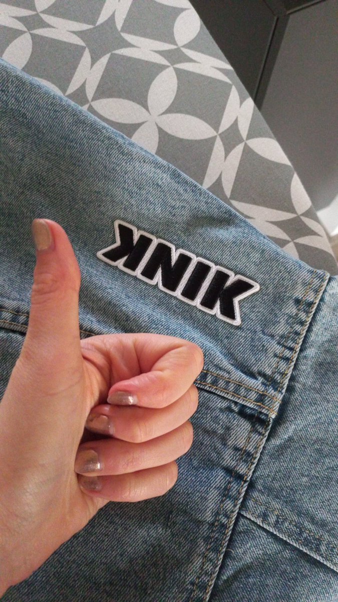 De eerste zit erop <a href="/KINKpuntnl/">KINK</a> ❤️ Hopelijk ga ik met dit jasje een hoop meemaken ✨️