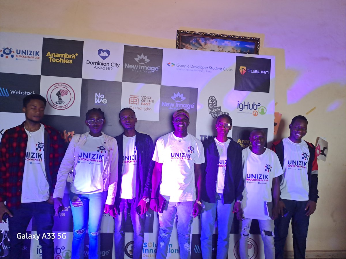 TrinixDesigns's tweet image. Thrilled to have attended TechCon Anambra Event 2023 as a team!🚀 
Engaging discussions,  a vibrant community of innovators. Grateful for the insights gained and connections made. The future looks exciting! 💻🔍
#TechInnovation #Networking #TechConAnambra23 #TheNextWave2023