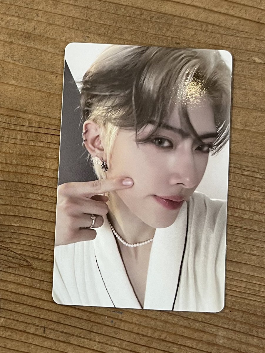 jin_120406's tweet photo. ZEROBASEONE ゼベワン MeltingPoint トレカ交換

譲 リッキー
求 同種ジウン

郵送、同日発送での交換希望です！✨️
条件の合う方お気軽にリプor dmお待ちしております^ ^
 #ゼベワントレカ交換  #ZB1トレカ交換 https://t.co/wAQ2sosVw4