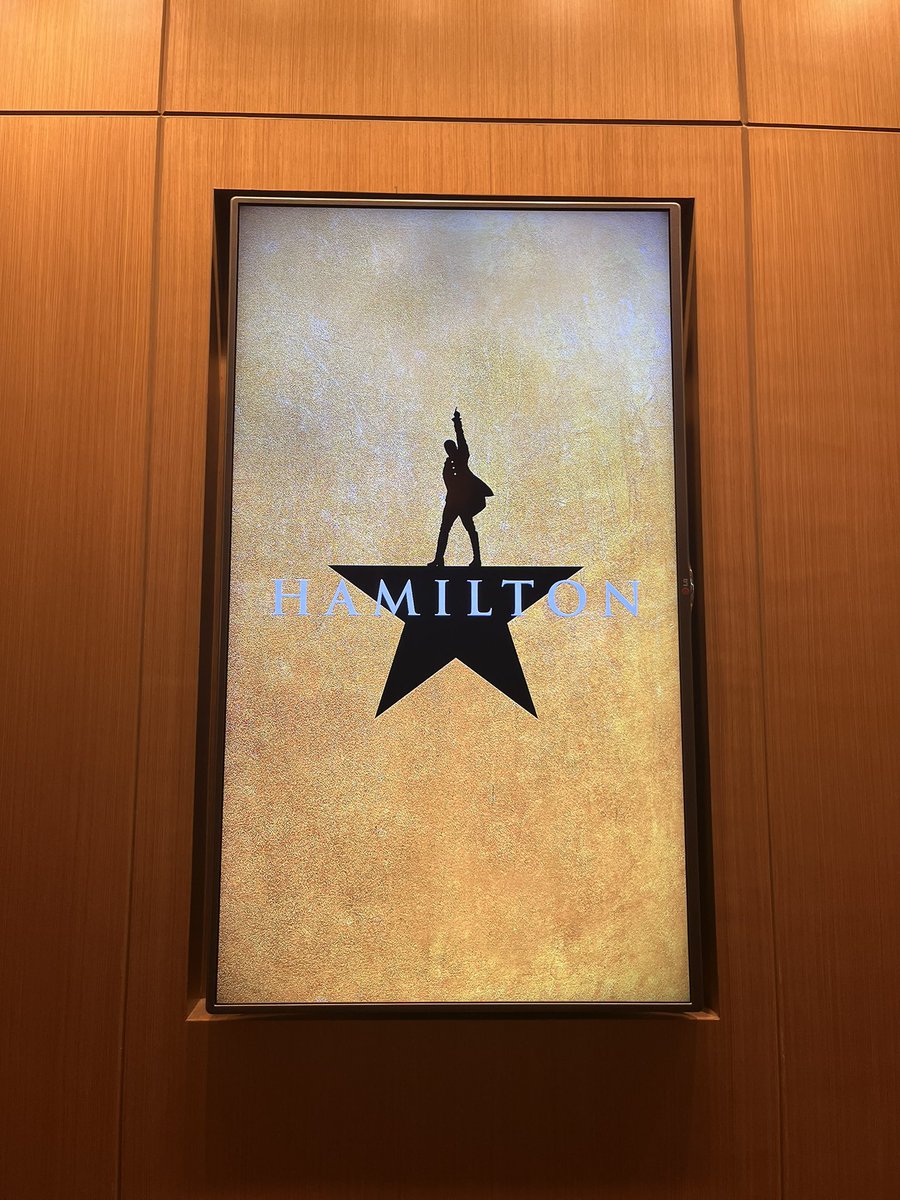 ladidalou's tweet photo. This is the main reason why I wanted to go back home this vacation. I was fortunate enough to see Rachelle Ann Go play Eliza Schuyler tonight.
#HamiltonPH https://t.co/g3rMIRGIDy