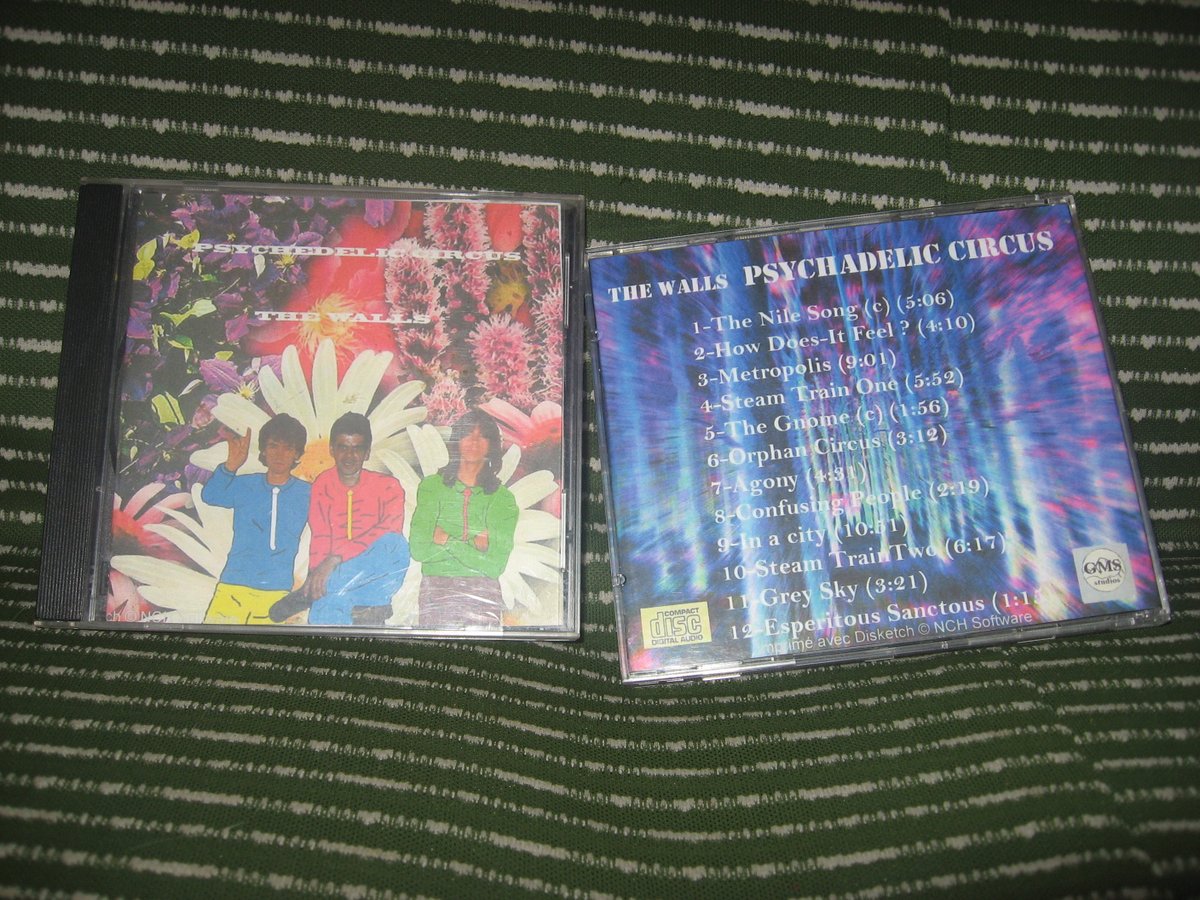 ThisIsAlBarrett's tweet photo. The Walls Psychedelic music https://t.co/jvdG14O4c3