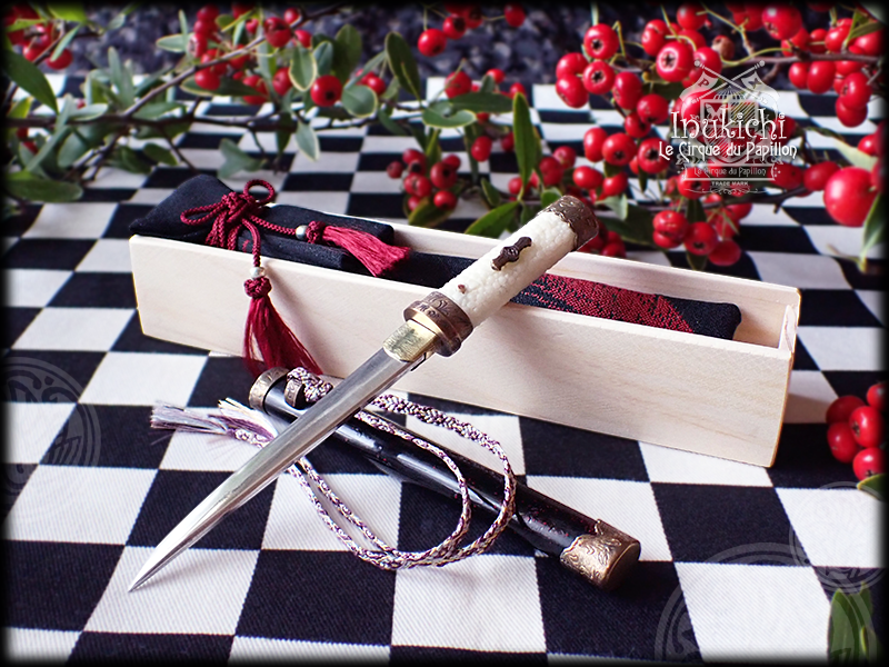 Trico2007's tweet photo. Please take a look at this exquisite item that imitates a imperial treasured treasure! :)
#miniature #KATNA #銘犬吉 https://t.co/ppNHKZNr7N