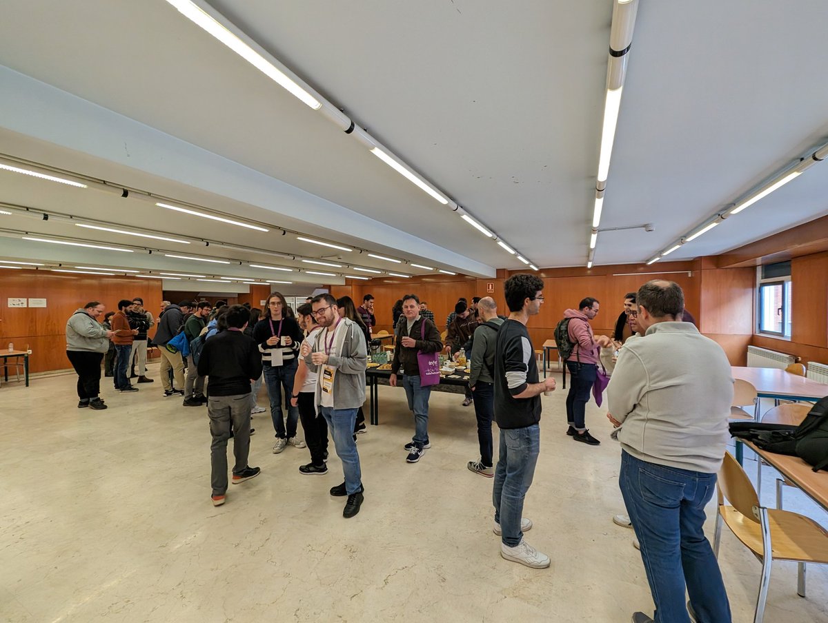 GDG_Valladolid's tweet photo. Bien está, lo que bien acaba 👌
Hasta aquí el #DevFest #VallaTechSummit 🤖💻
Muchas gracias a todos por venir, el año que viene más 😊💪
@GDG_ES @GoogleDevEurope https://t.co/TjQg8LRtmW
