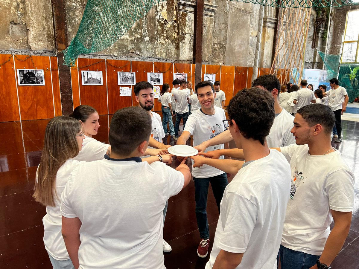 Comenzó el Congreso Nacional de Salud Adolescente 2023. Es una jornada de integración, recreación y participación, donde se busca escuchar la voz de los adolescentes y jóvenes en relación con temas de salud. Participan el MSP, @JNDUruguay, @UNFPAuruguay y @gurisesunidos_uy.