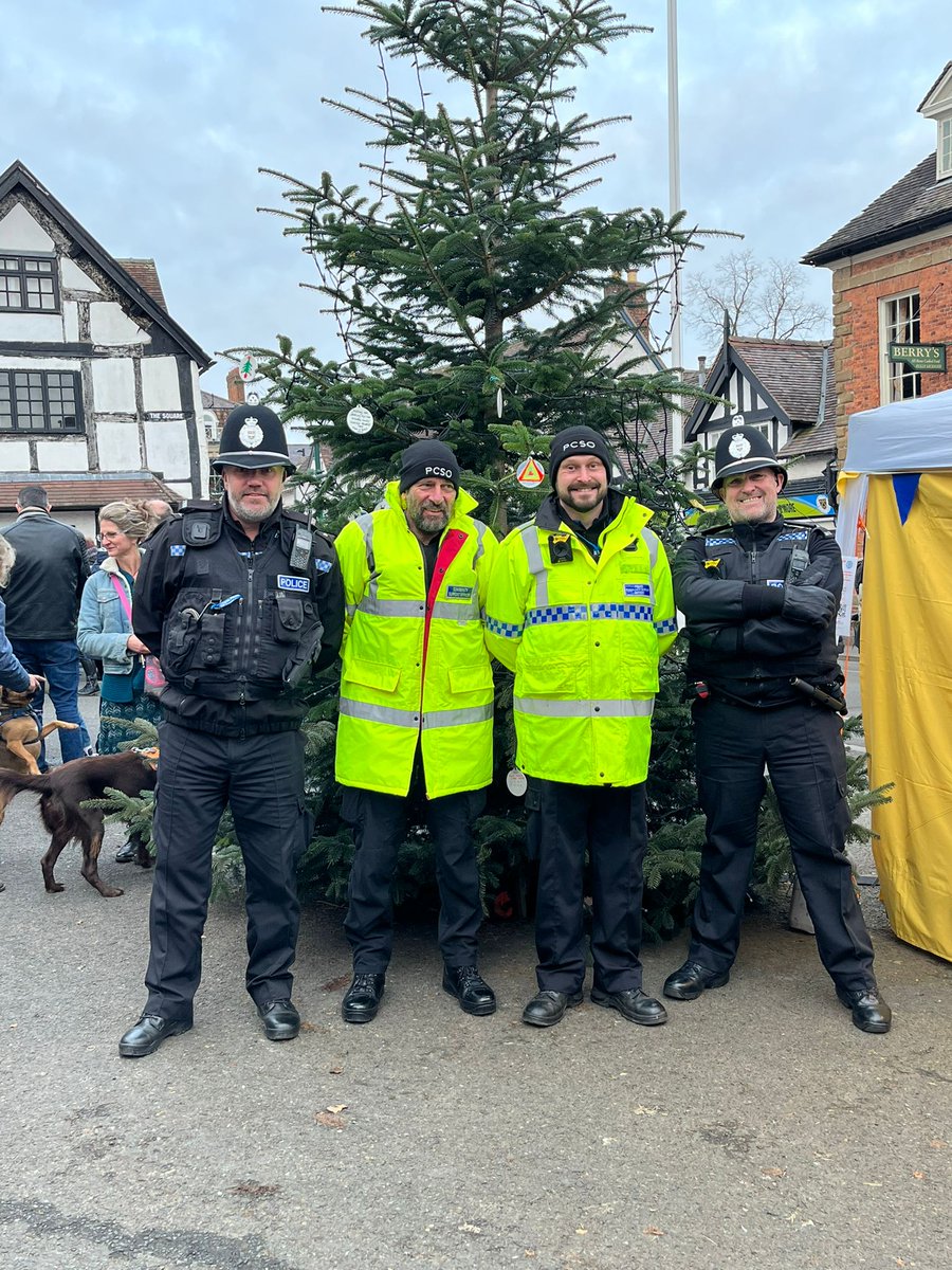 Church Stretton SNT in the town square for the Christmas lights  switch on. 
@sgt_j_price #NeighbourhoodPolicing