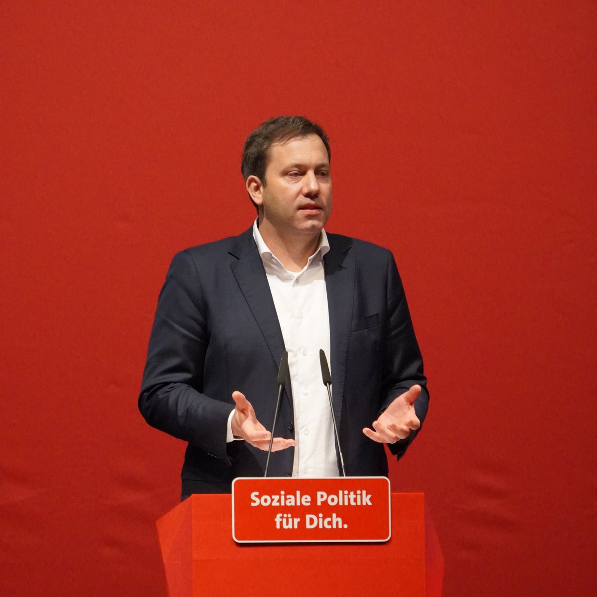 SPDSachsen's tweet photo. Das war der #saxlpt der @SPDSachsen in Neukieritzsch. Wir haben viel geschafft an diesem Tag: Die Delegierten haben Petra Köpping mit 97 Prozent zur Spitzenkandidatin für die Landtagswahl 2024 nominiert. https://t.co/r6rCxIZkoh