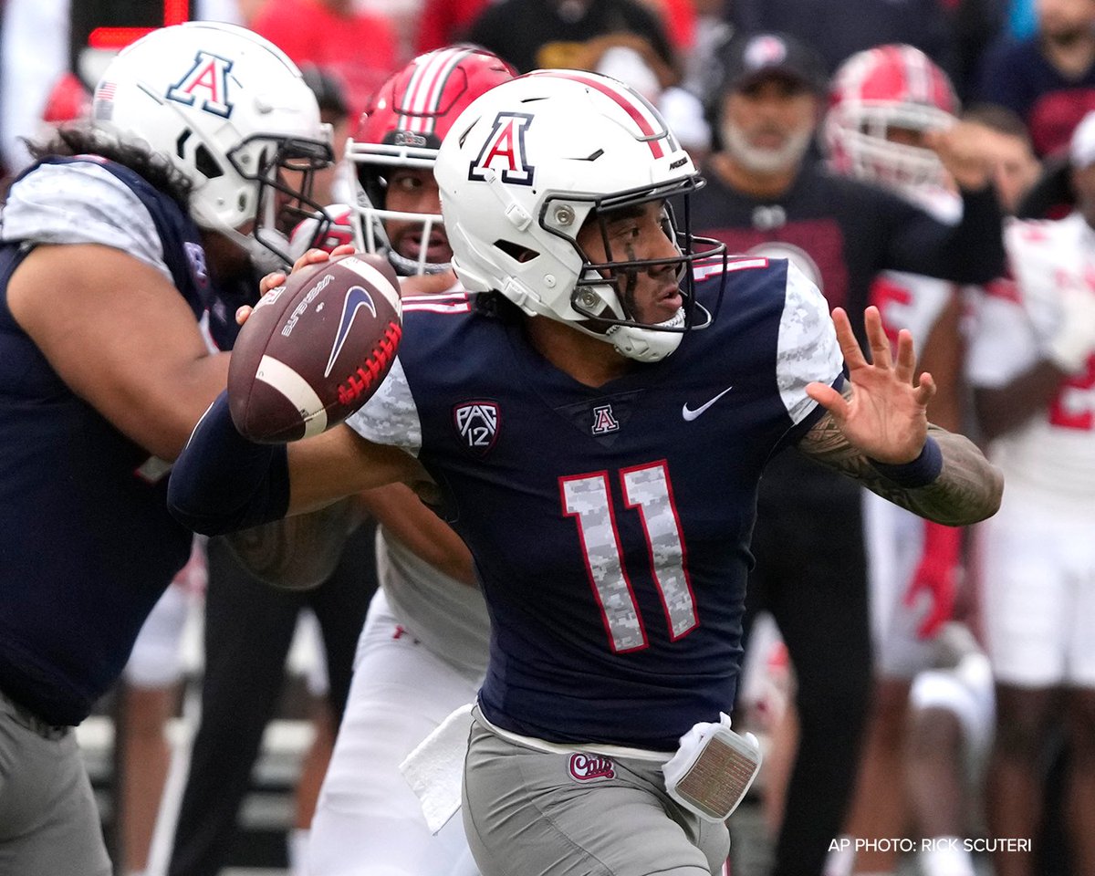 kgun9's tweet photo. Today is the day! Where will you be watching the #DuelintheDesert? It's one of the nation's top rivalries and it belongs to the state of Arizona.
Get a primer on the Territorial Cup's #AbsolutelyArizona history only https://t.co/XNvRdLREeh . https://t.co/26nlA97gD6