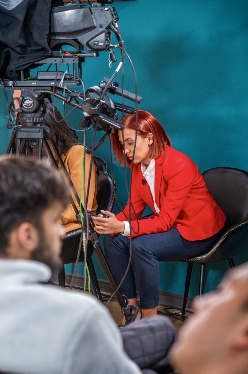 Alice Sharafyan tweet media