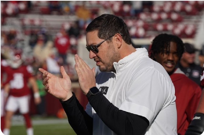 SOONERTRUTELL's tweet photo. According to my sources: 🙄
Oklahoma's OC Jeff Lebby thinks the Mississippi St job is a great opportunity, but doesn't believe he'll take the job.
Lebby still has alot to accomplish at Oklahoma and still has unfinished business to complete with 5 🌟 JA.
#BOOMERCITYINSIDER https://t.co/n2apwnTAu0