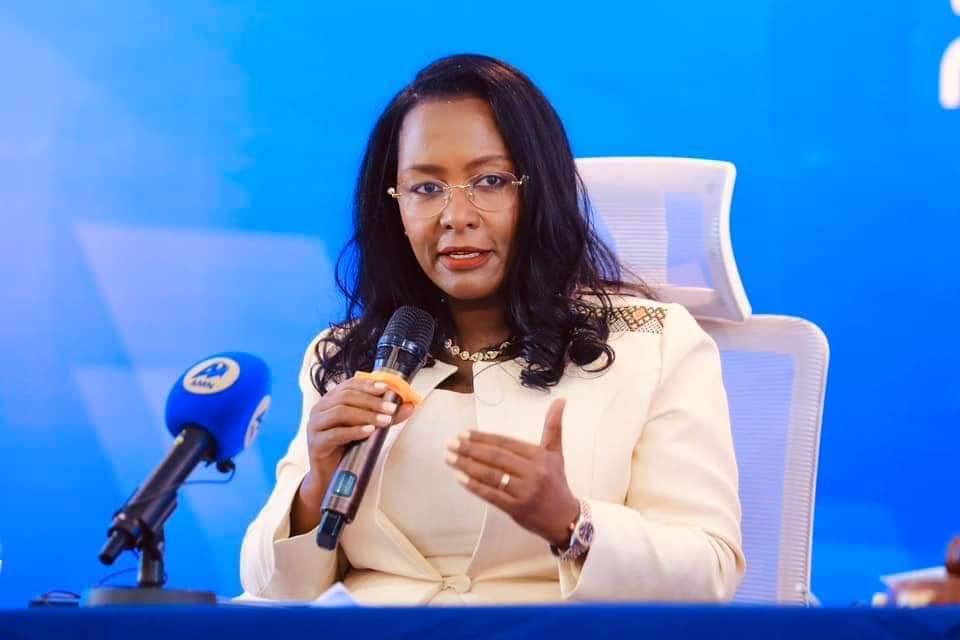 AdanechAbiebie's tweet photo. ዛሬ የአዲስ አበባ ምክር ቤት የ3ኛ የስራ ዘመን 1ኛ መደበኛ ጉባኤ ላይ  የሩብ ዓመት ሪፖርት እና በሁሉም ክፍለከተሞች የህዝብ ተወካዮች ከመራጮች ጋር ባደረጉት ውይይት ህዝቡ ያነሳላቸውን ጥያቄዎች አቅርበውልን ማብራሪያ ሰጥተናል። 
በዋናነት የህዝብ ጥያቄን ለመመለስ እያደረግን ባለው ስራ አበረታችና መልካም ውጤቶችን አግኝተንበታል።
በቀጣይም ከህዝባችን የሚነሱ ጥያቄዎችን ለመመለስና በዘላቂነት ለመቅረፍ የመረጠንን ህዝብ ማገልገላችንን አጠናክረን የምንቀጥል ይሆናል።