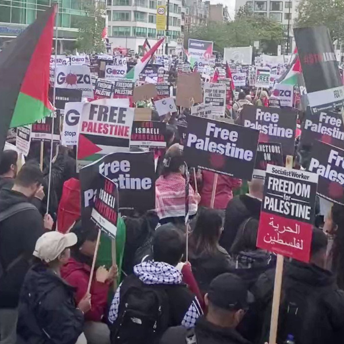 shorts_91's tweet image. Met Police issues language restrictions for #proPalestinian march in #London, distributing leaflets to curb extremist views. 1,500 officers deployed.
Read more on shorts91.com/category/inter…

 #MetPolice #ProtestSafety #LONDON #Palestine #LondonProtest #LondonPolice