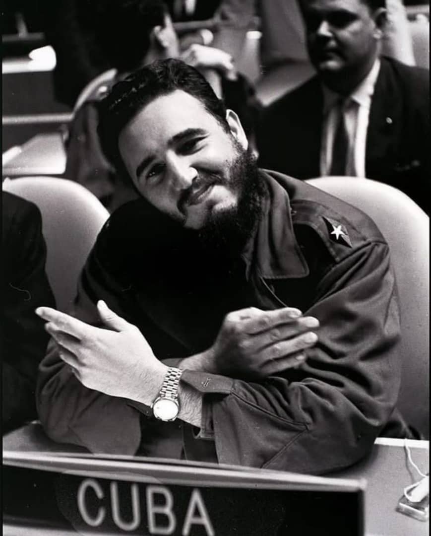 Armand2ARPrado's tweet photo. A 7 años de tu partida a la inmortalidad tu pueblo jamás te olvida y te lleva en sus corazones. #FidelPorSimpre #25noviembre #AduanaVillaClara #AduanadeCuba https://t.co/QIvHsbcnNF