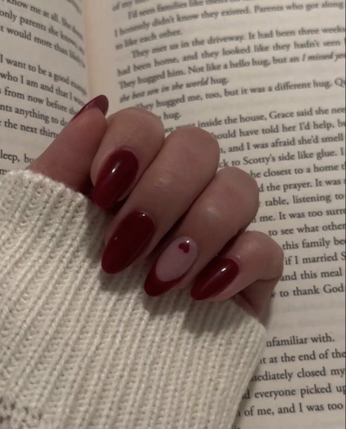 SelectOutfit's tweet photo. cute nails inspo 🍒 https://t.co/GpyeB1oH5l