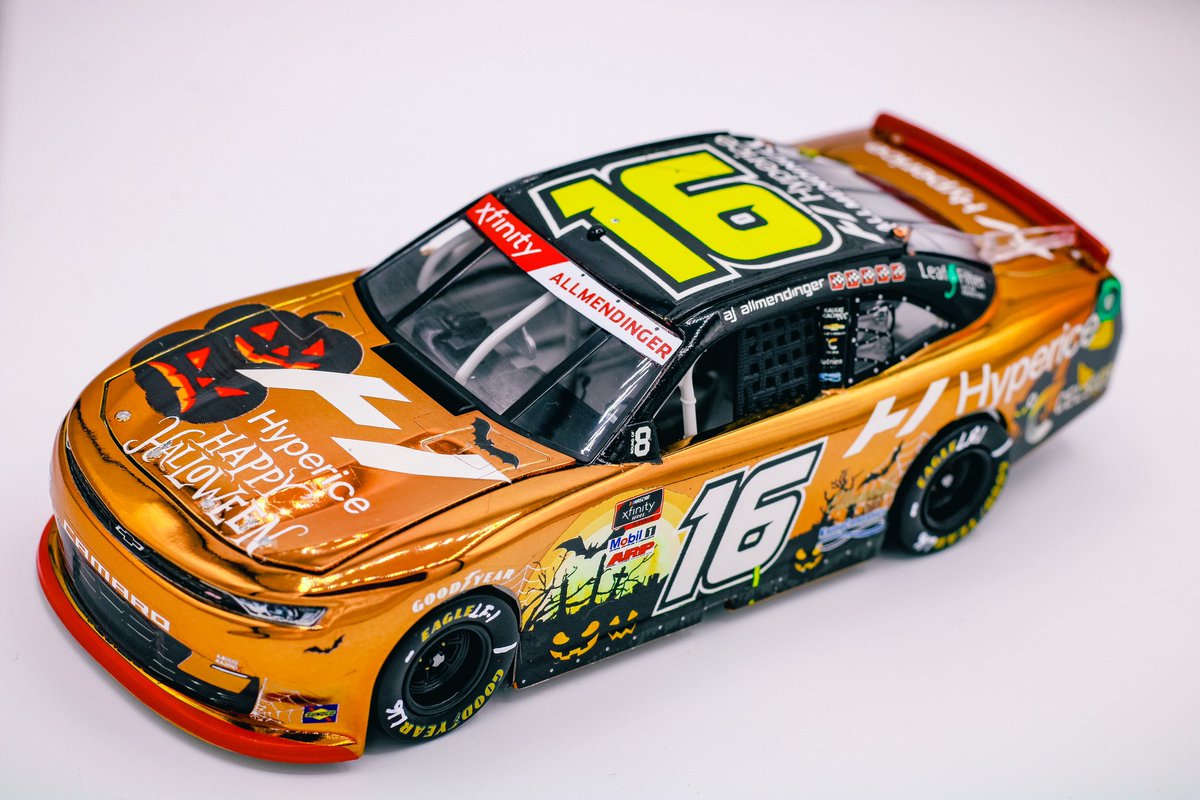 ColtonManich's tweet photo. Here is a cool one. @AJDinger color chrome door number custom https://t.co/aW2ouGKIzP