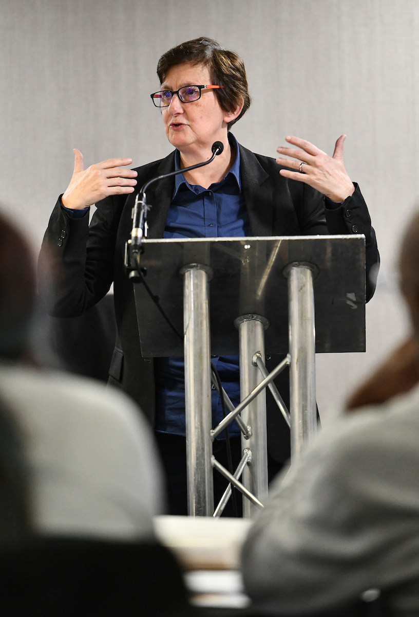 pcs_union's tweet photo. "There is a massive amount of homophobia, biphobia and transphobia in the workplace and that informs our LGBT members' experience. We won't put up with self censorship at work for fear of harassment and denial of aspiration" - @MariaExall, TUC President 2022-23
#PCSEquality23 https://t.co/9R15AuKJHG