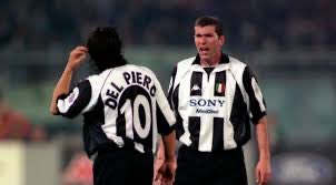ddmfil's tweet photo. @currucucurrucu Del Piero y Zidane https://t.co/av7v6nzMIf