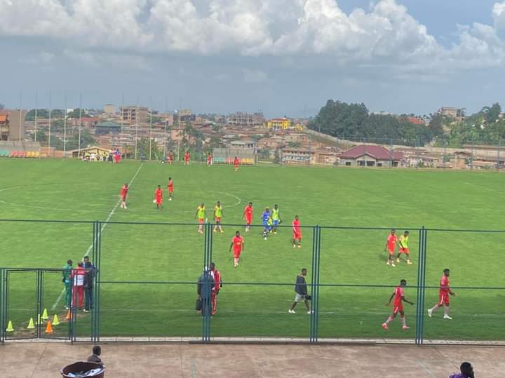 RACING_TPO's tweet photo. ⏱️ 𝗙𝗨𝗟𝗟 𝗧𝗜𝗠𝗘
#RACING 3️⃣-0️⃣ #FONCHA
45" ⚽️ ZALI STÉPHANE
70" ⚽️ ZALI STÉPHANE
83" ⚽ EPOUNE LOUIS
#RACFSFC | #MTNELITETWO23_24 | #WeAreTPO 🔴⚪ https://t.co/GlfupE3Zq8