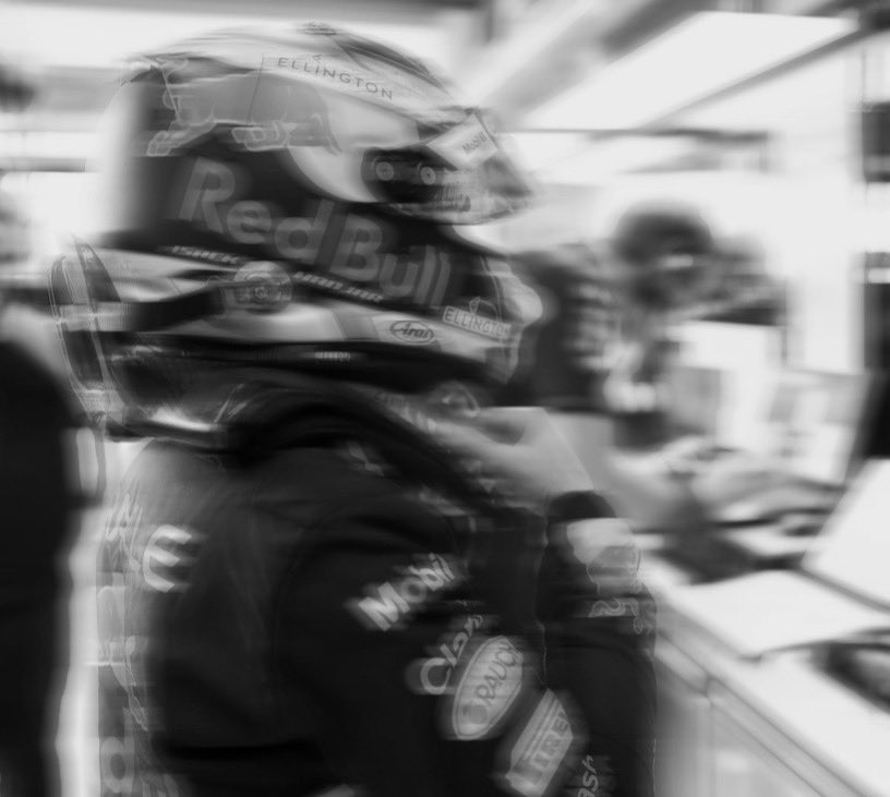 ⠀ ⠀ 
⠀⠀      driving a world champion car
            . . . .  🇦🇪 FP1 :  P17 — 1:27.244
⠀ ⠀ 
⠀⠀