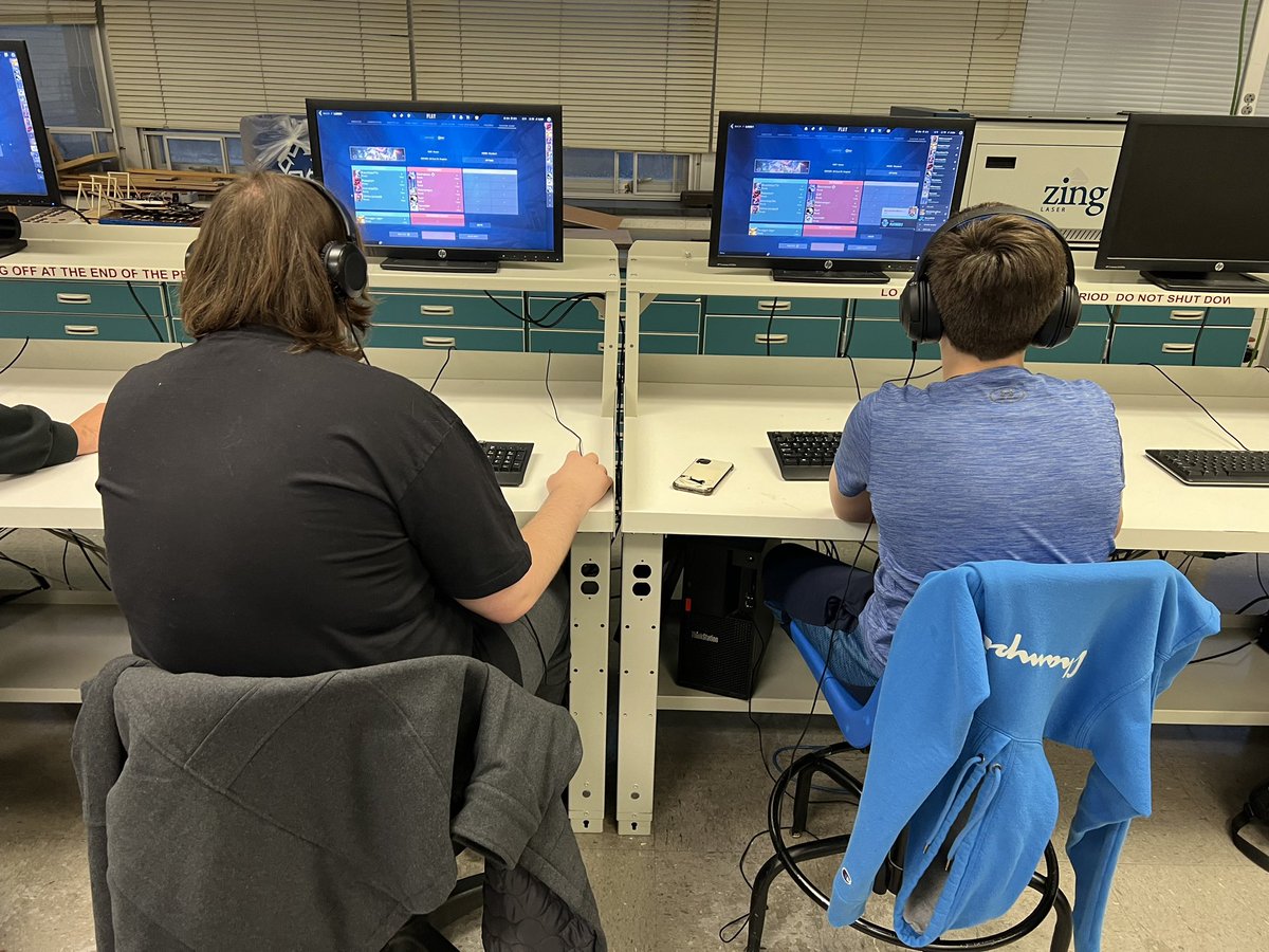 RickLapi's tweet image. Thankful to experience the thrill of our @PIEA_esports Valorant match in person!  Thanks @ConradWeiserHS for joining us.  Beyond the match, it was a chance for students to connect, compete, and create lasting memories. #mifflinsd @GovMifflinSD @GMSDAthletics @ZacharyReitnau1