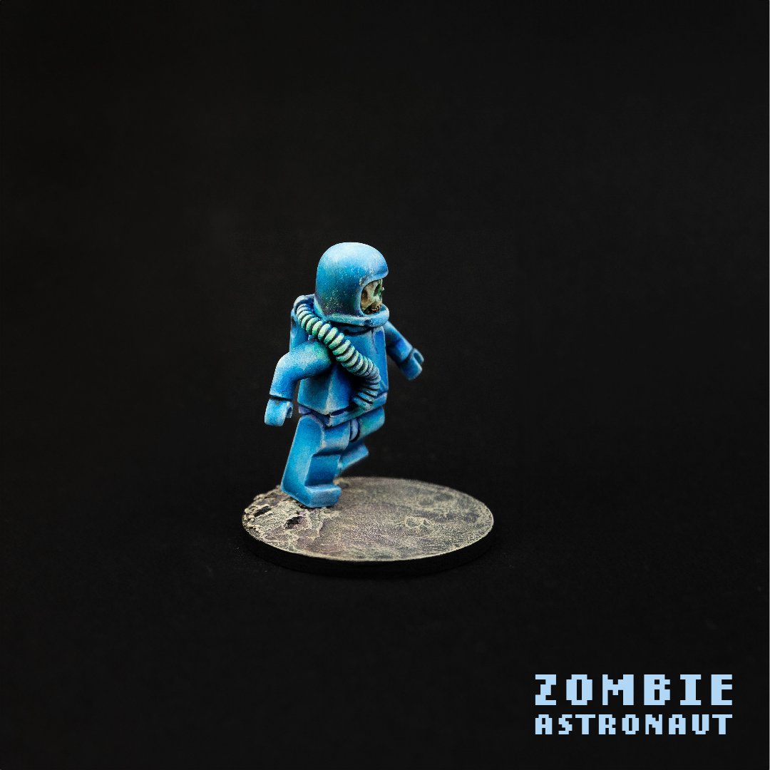 Fbrothersdesign's tweet photo. Blue Zombie Astronaut. This is a sculpted miniature from @sciborminiatures inspired by @LEGO_Group  space sets from the #80s Fantastic #miniature which I was delighted to paint with @vallejocolors In this case I first used Vallejo Xpress and Game Color which are gret to paint. 😀 https://t.co/hV8840MLDP