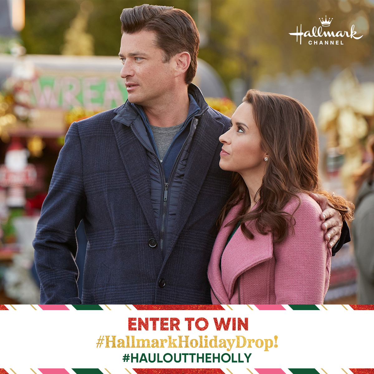 hallmarkchannel's tweet image. Do you want to be the next of our #HallmarkWinners? Phoenix &amp;amp; Atlanta, Re-Tweet TODAY using #HallmarkHolidayDrop and #HaulOutTheHolly #contest for a chance to win a gift box at your door for #HaulOutTheHolly: Lit Up tonight at 8/7c! Rules: fooji.info/ctc_rules