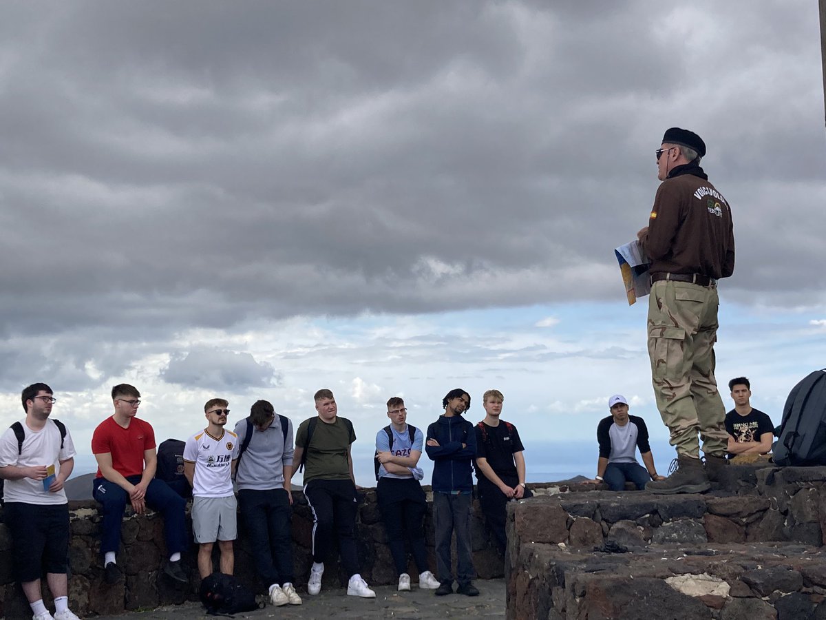 Great to be back <a href="/GeoTenerife/">GeoTenerife</a>. Here we start  <a href="/NTU_ARES/">Brackenhurst ARES</a> geography field trip <a href="/stevegodby/">Catflap</a> #Tenerife