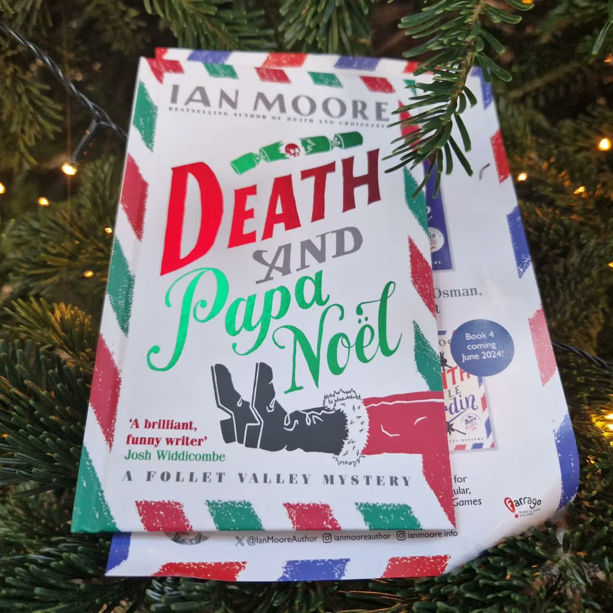 itsthebookparty's tweet photo. GOODIE BAGS ARE GETTING STUFFED AND THE PROOFS TABLE IS PILING HIGH! 🎁
Thanks to...
🎄#TheFellowshipOfPuzzlemakers @SamuelBurr @orionbooks
🎄 Tracy King @doubledayukbooks #LearningToThink
🎄 @IanMooreAuthor @farragobooks #DeathAndPapaNoel https://t.co/ue24hbg8xx